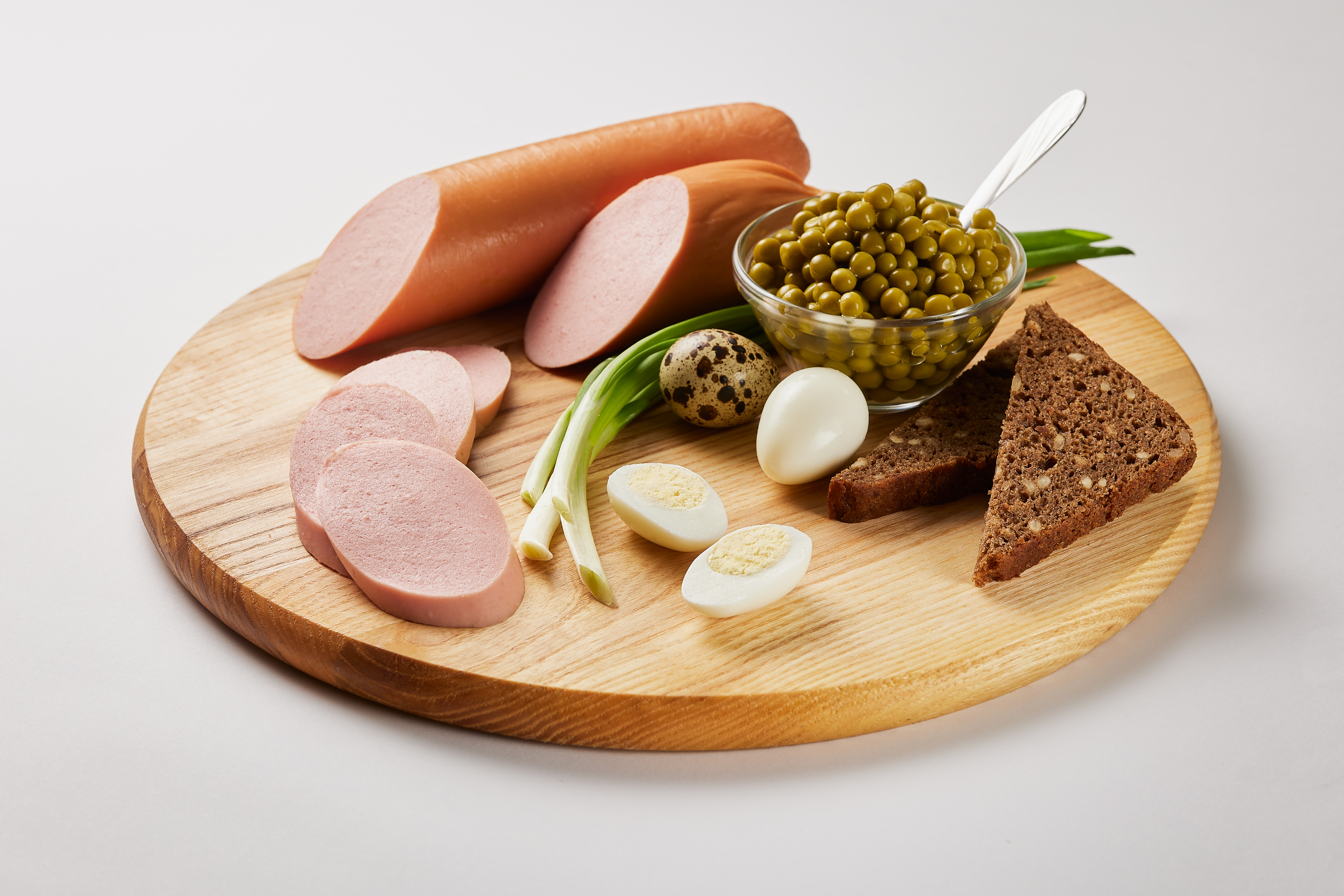 Теляча варена ковбаса